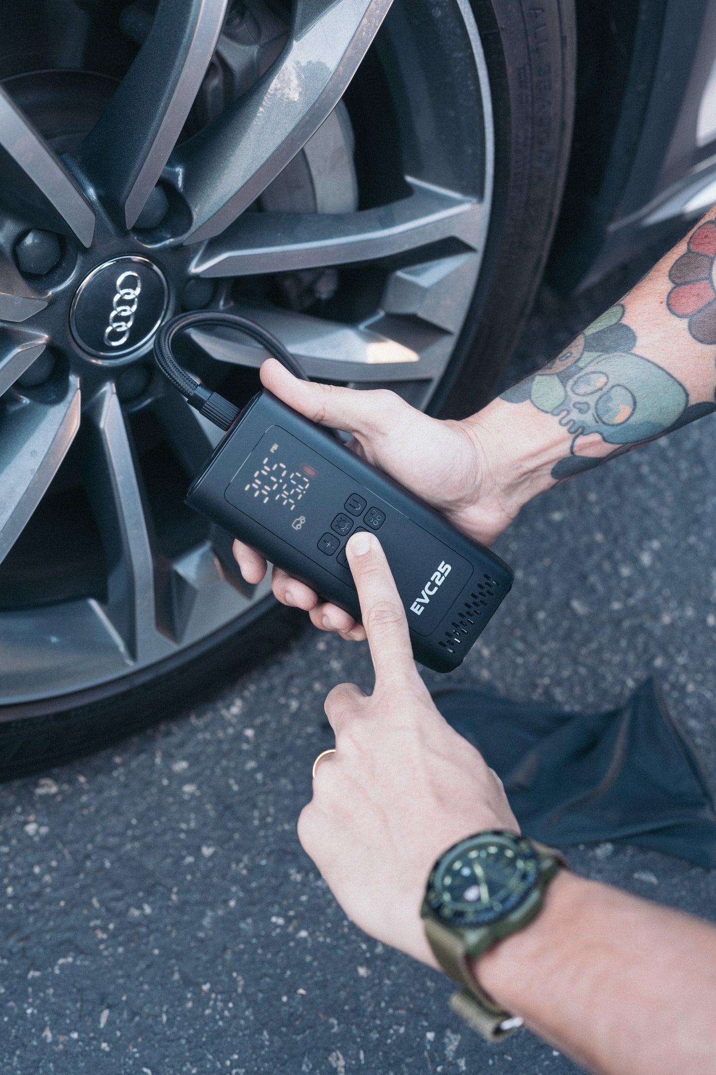 Every Vehicle Carry® EVC25 Rechargeable Portable Compressor