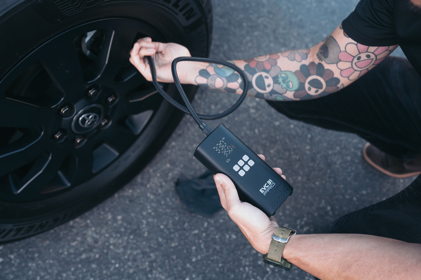 SAVE when you purchase 450P EF Auto Portable Compressor + 7-Way Power Access Connector & Receive a FREE EVC31 (a $122.45 Value!)