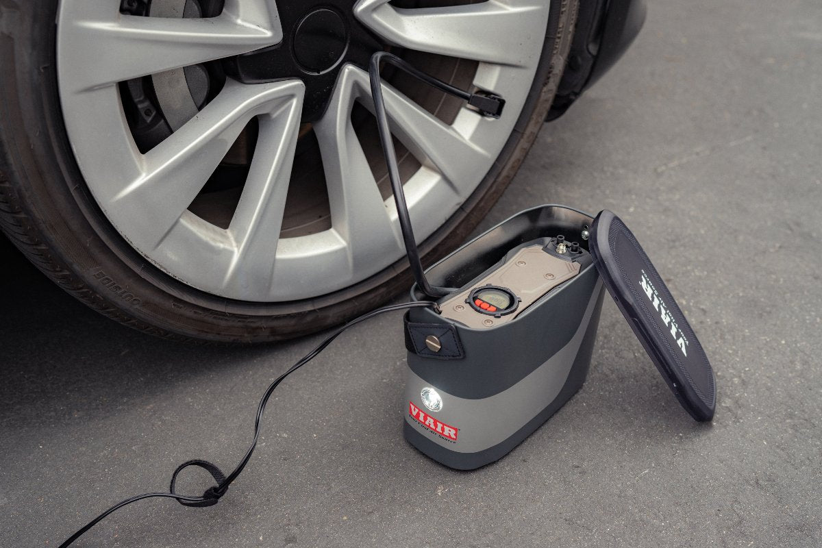Every Vehicle Carry™ 75P Digital Portable Compressor